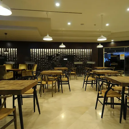 Goldcity Апартаменти