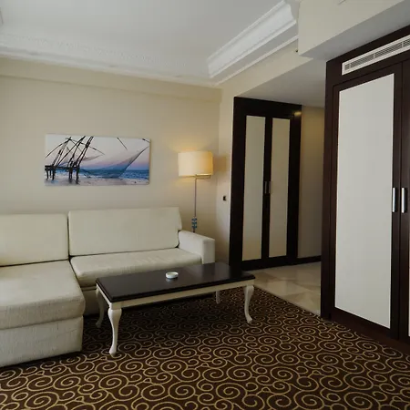 Goldcity Lägenhet *