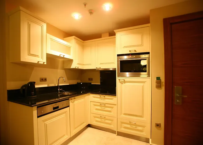 Goldcity Apartment *