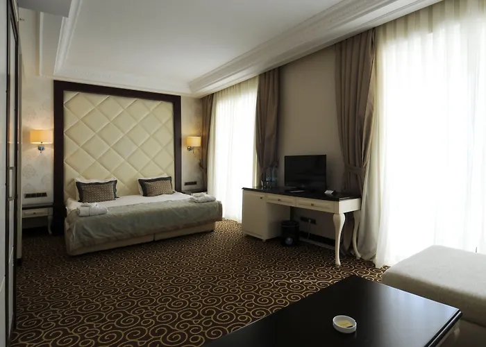 Goldcity Appartement *