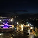 Goldcity Appartement *
